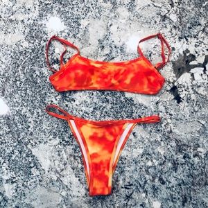 Tie dye bikini set!